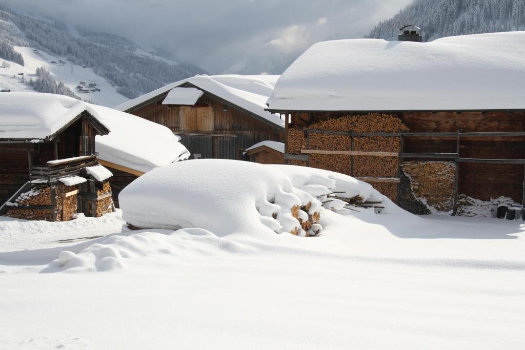 Ferienwohnung Am Winterhaus トゥクス エクステリア 写真